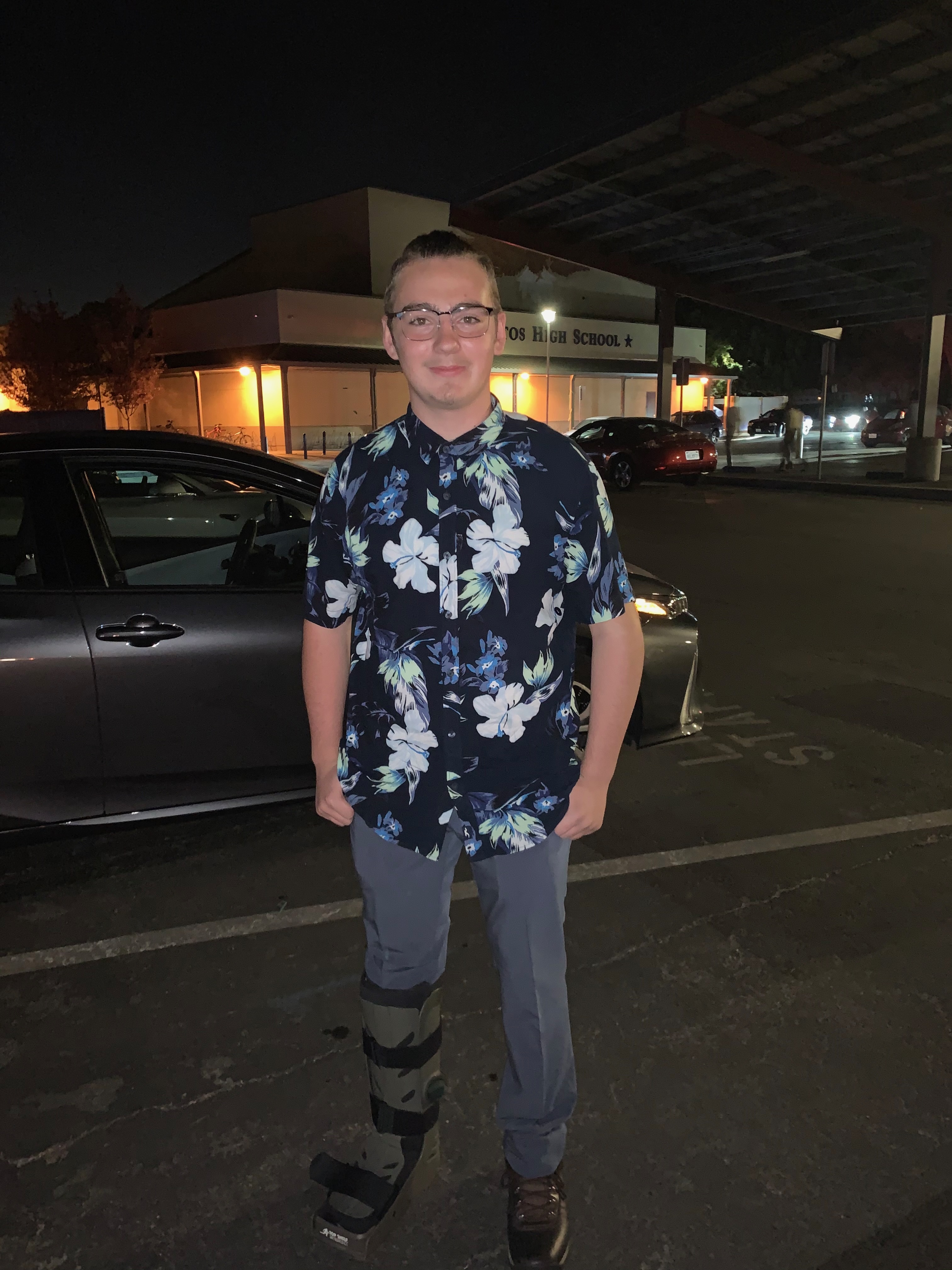 devan-hawaiian-shirt